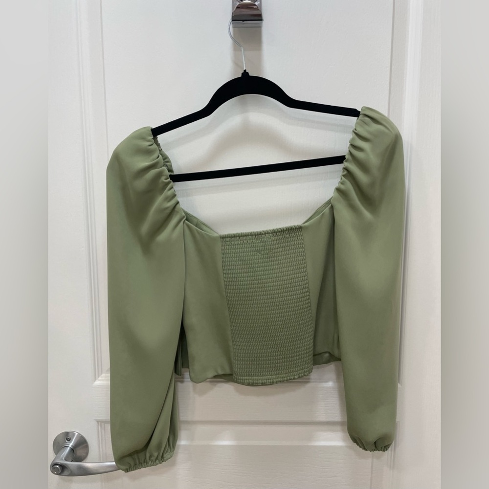 Aritzia - Wilfred - Sage Green Top - Picture 3 of 3